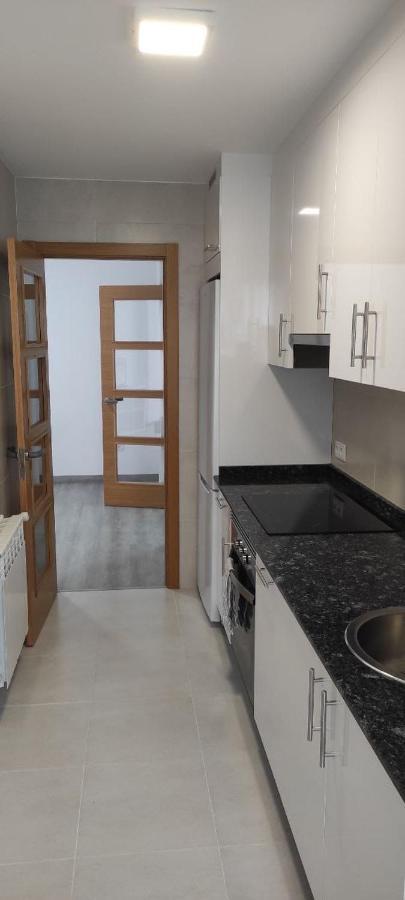 Apartamentos Rosalia de Castro Ribadeo Bagian luar foto